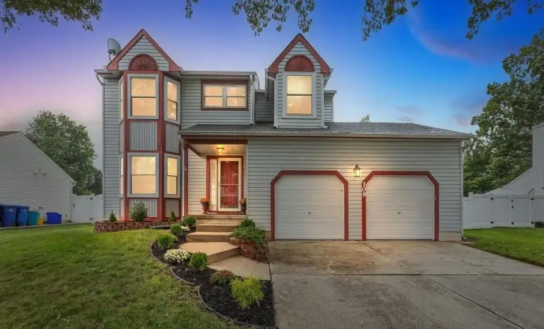 109 Stonebrook Dr, Lumberton