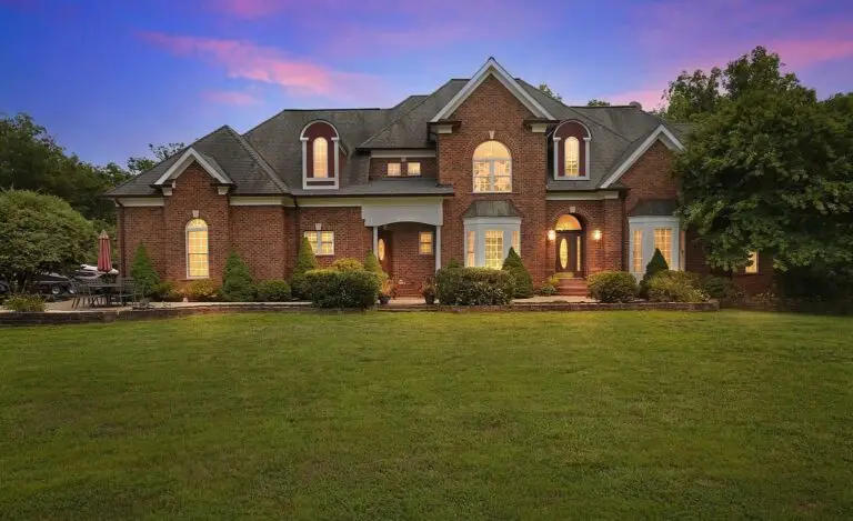 12345 Meadowland Ln, Nokesville