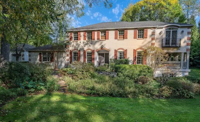 318 Chamounix Road, Wayne