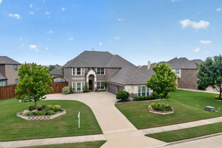 3317 Edinburgh Dr, Sachse, Texas