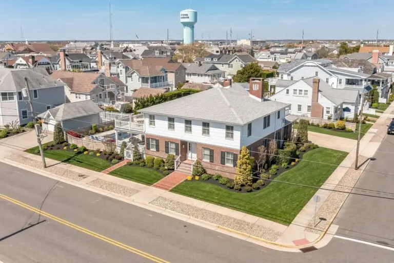 9301 1st Ave, Stone Harbor
