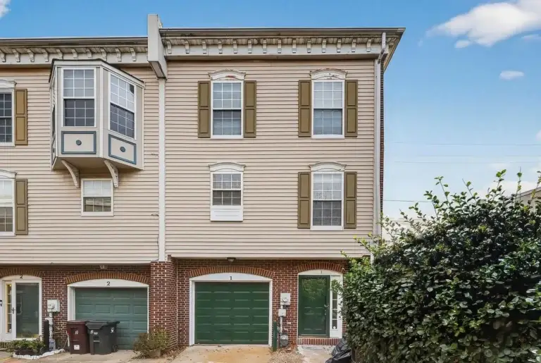 1 W McCaulley Ct, Wilmington, Delaware